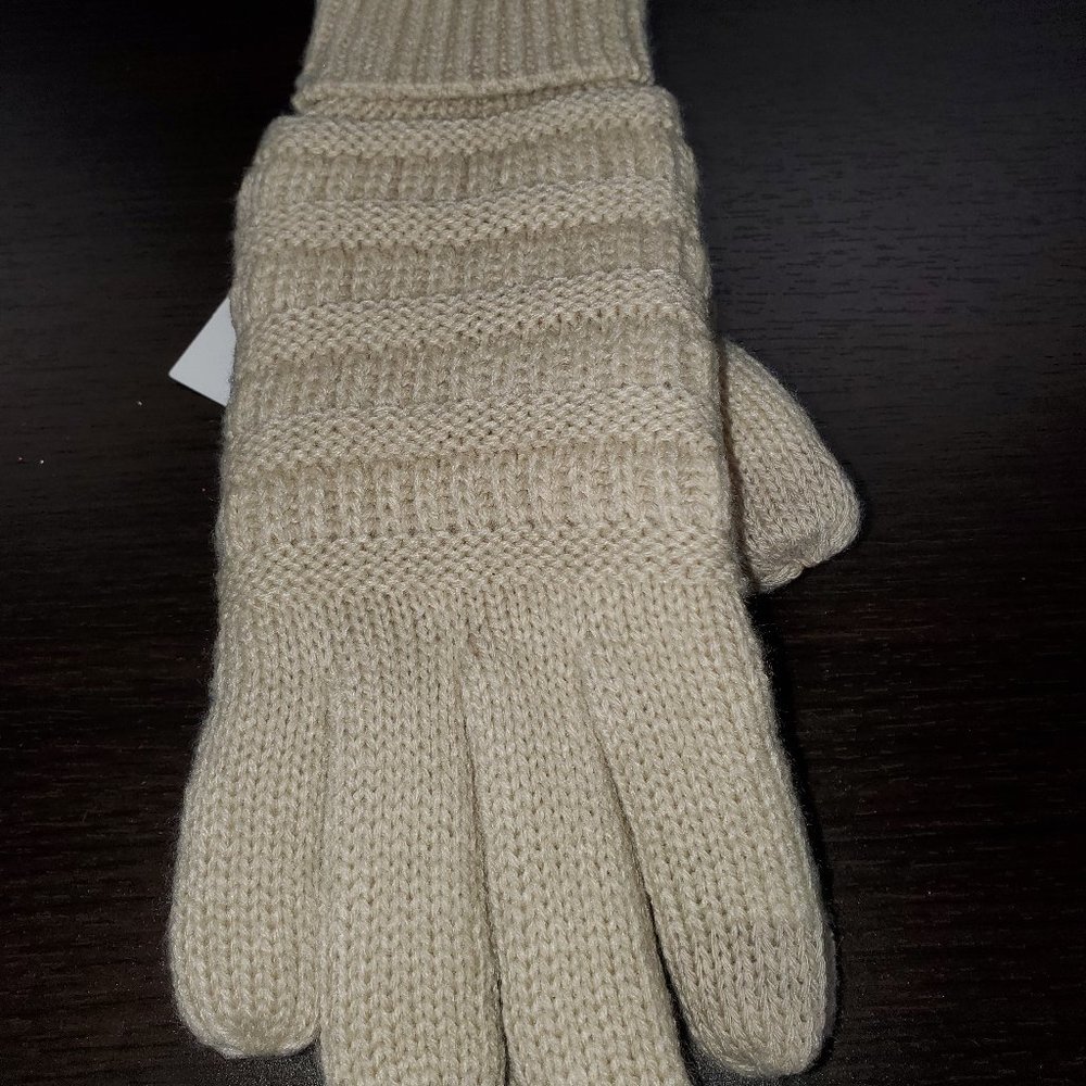 Beige Knit CC Gloves with Lining